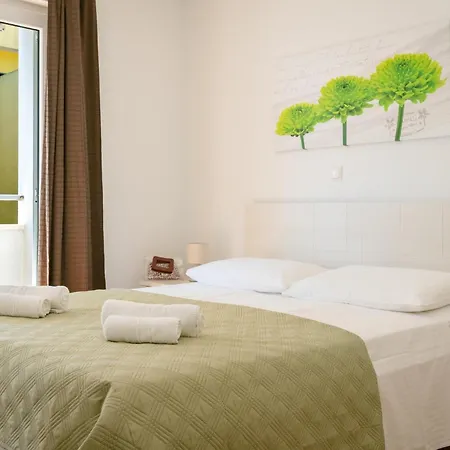 Lucija Appartement *